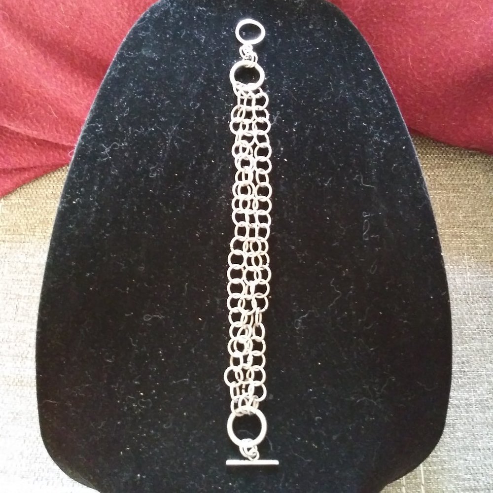 Custom Design Chainmail Bracelet - Picture 12 of 13